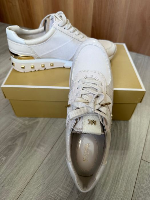 Adidasi Michael Kors noi în cutie mărimea 39