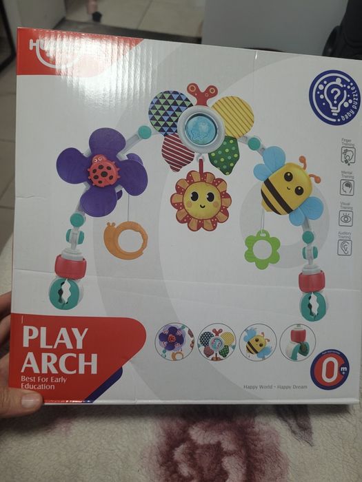 Продам игрушку-подвеску 2000