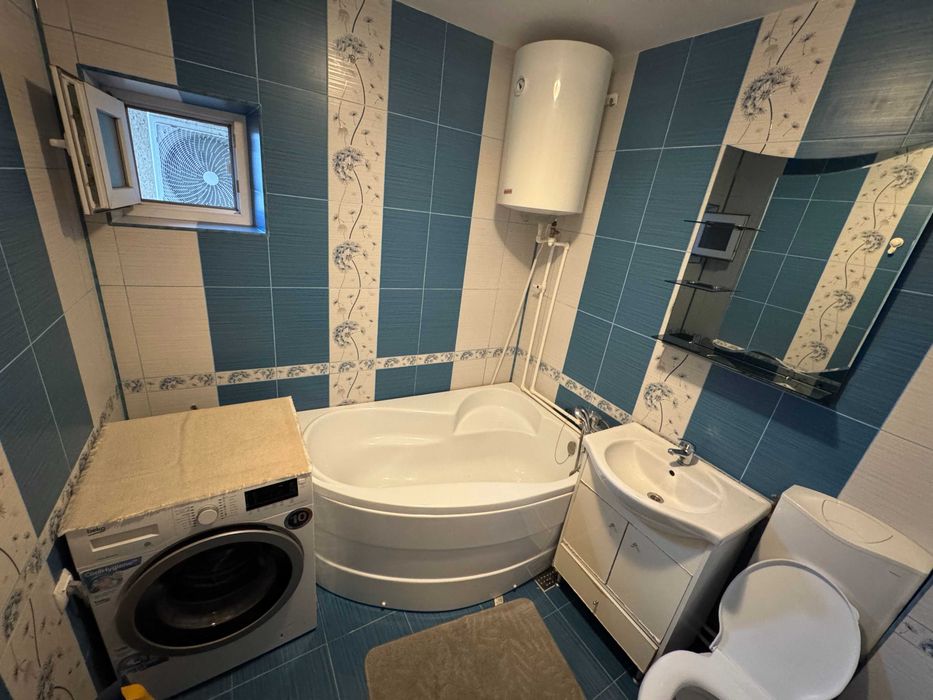 Apartament 2 camere Piata Meva .