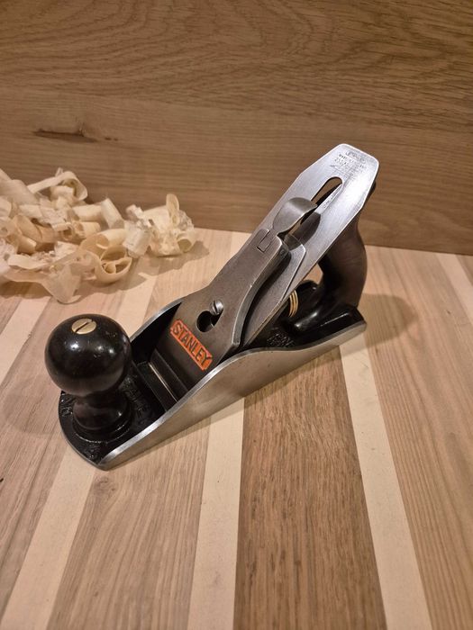 Инструменти за дърводелство