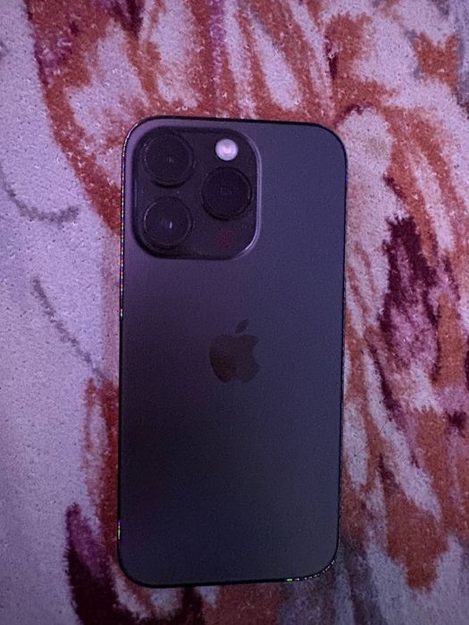 Обменяю Iphone 14 pro