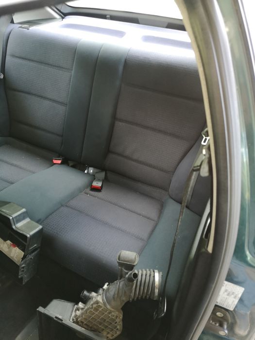 БМВ е36 компакт и  комби на ЧАСТИ