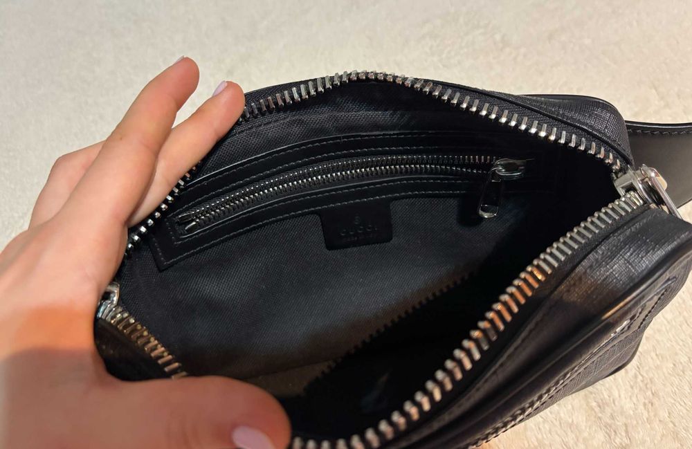 Geantă Gucci Originală – GG Supreme Belt Bag