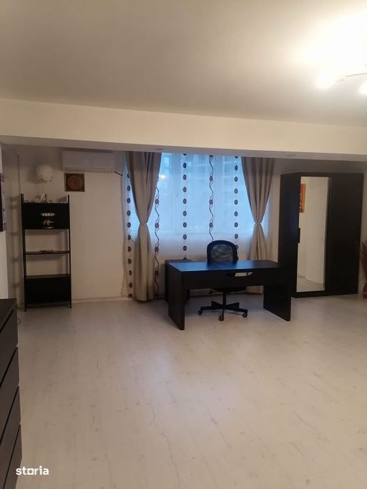 Straulesti/2 camere/centrala proprie/ A.C/renovat