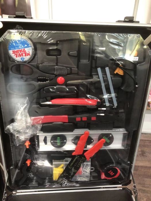 Куфар с иструменти 499 части