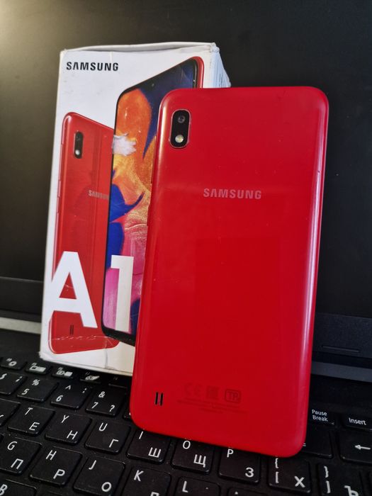 Продам Самсунг А10