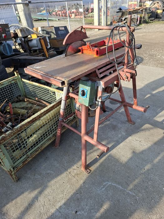 Circular lemne in tiranti sau electrictri