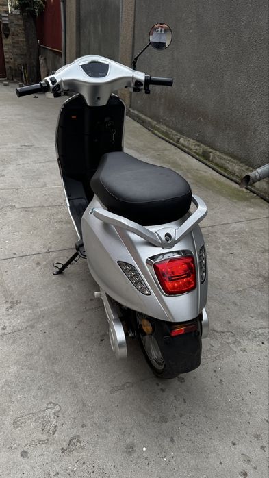 Scuter electric