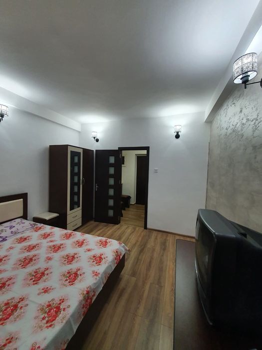 Garsoniera 90 lei/noapte, minim 5 zile , cazare în  regim hotelier