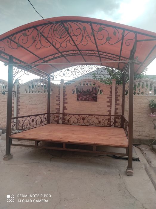 Продам топчан. Уют для вашего двора.