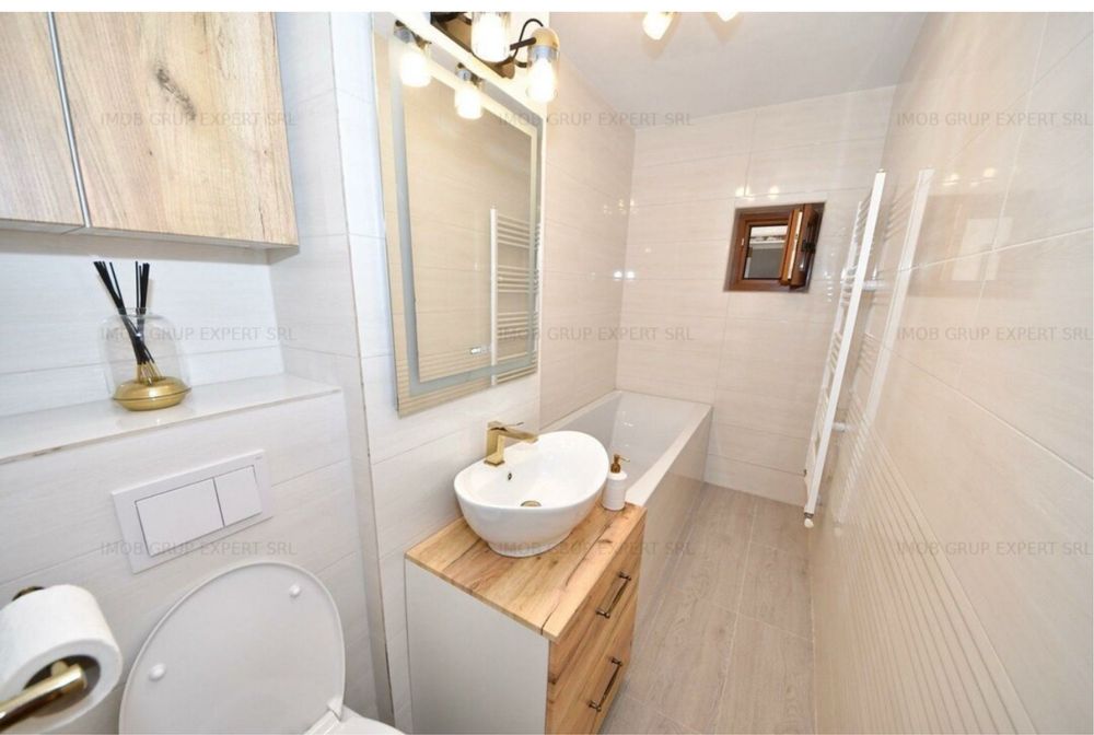 Apartament 4 camere MARE (100 mp) – mobilat/utilat – Micro 17