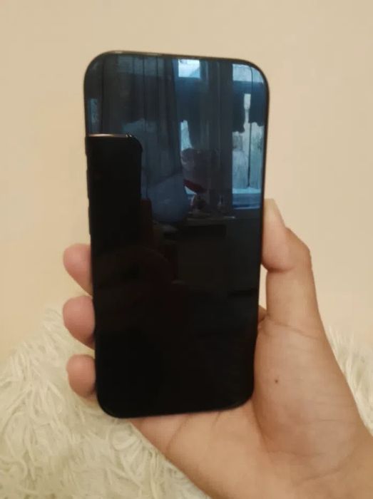 Iphone 16 pro 256gb esim black titanium