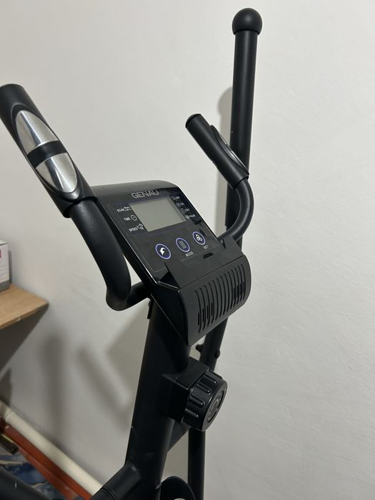 Велотренежер Genau