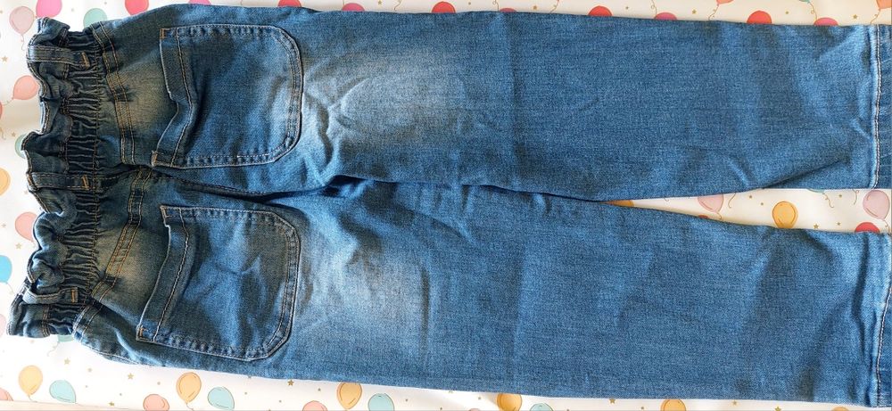 Детски дънки за 5 год