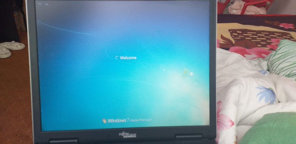 Laptop PC Fujitsu Siemens