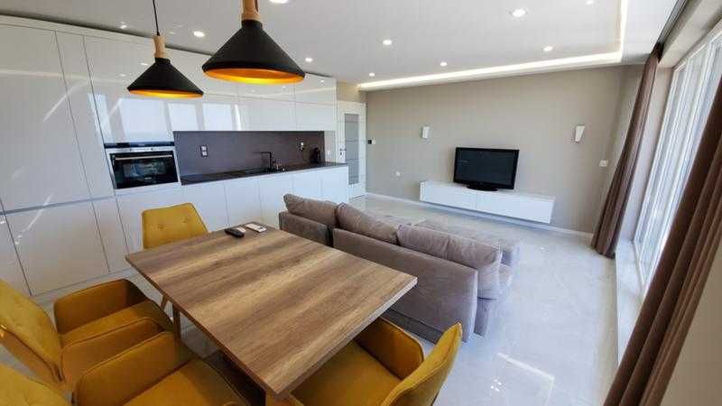 Луксозен! Двустаен апартамент, под наем, кв. Бриз