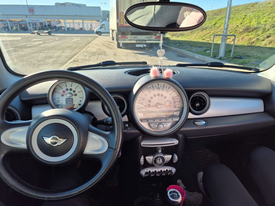 Mini Cooper MG63
