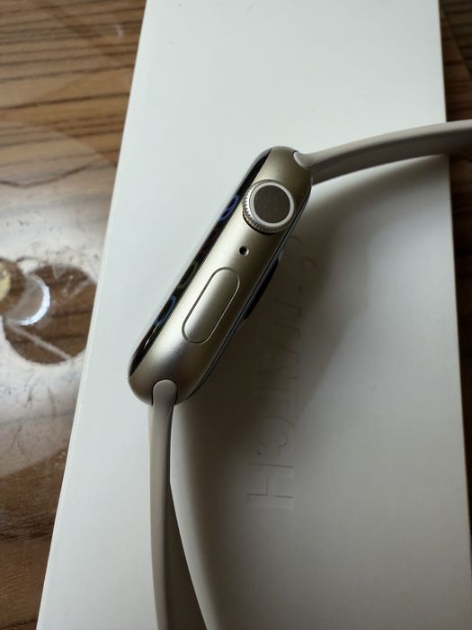 Apple watch 9 45мм на гарантии