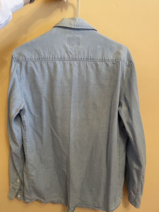 Camasi barbati aproape noi