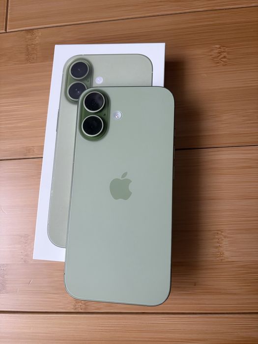 Iphone 17 verde/green