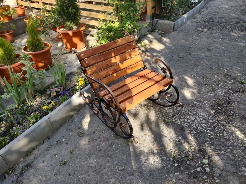 Balansoar  fier forjat cu lemn masiv