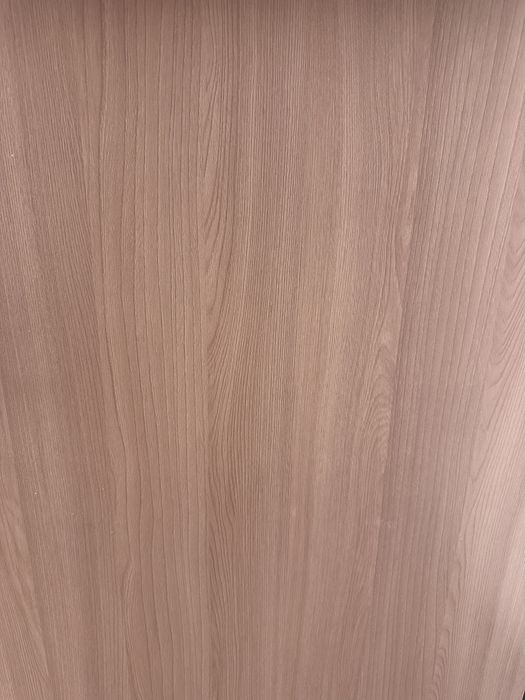 Продам новые столы 2шт