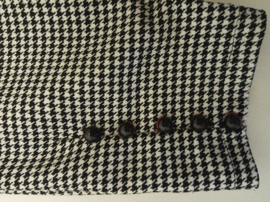 Платье женское продается