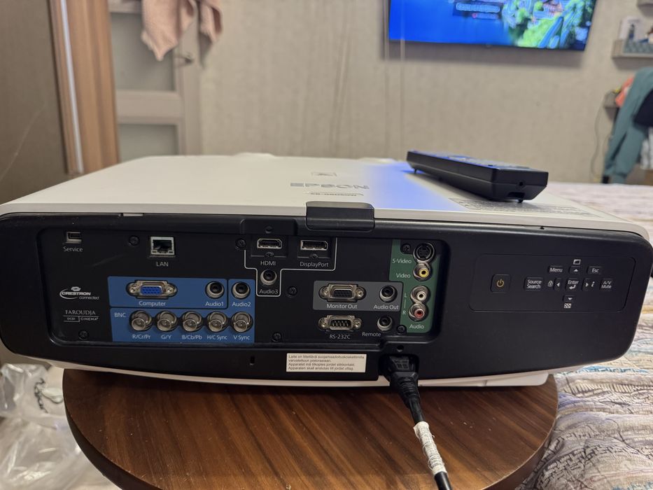 Проектро EPSON LCD