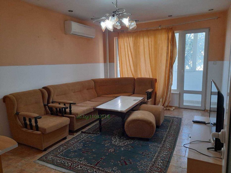 Дава се под наем Тристаен апартамент в Пловдив, Тракия - 70 кв.м за 498.27 € - Снимка #1