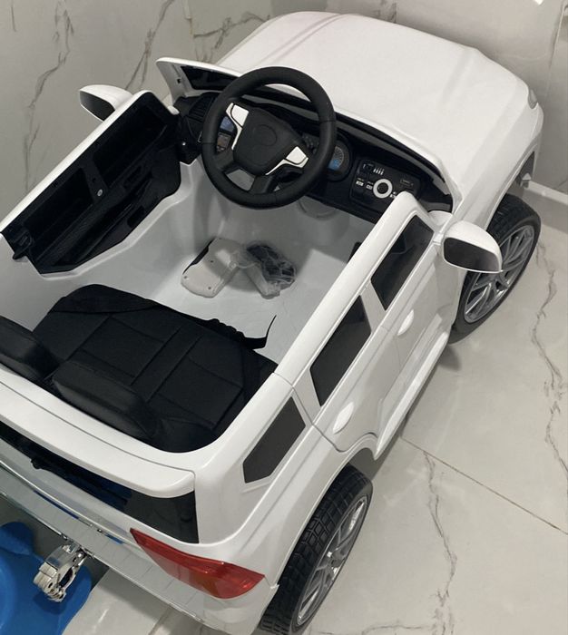 Электромобиль новый