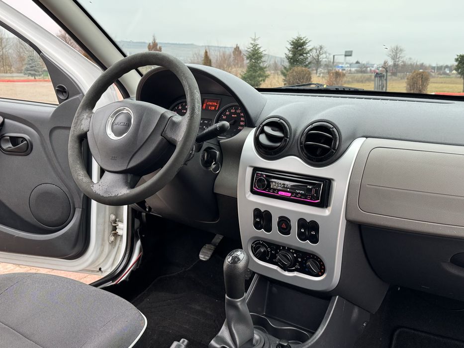 Vând Dacia Sandero Motor 1.2 Benzină 75 CP 2012 Euro 5 Import Germania