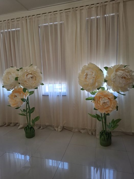 Vand flori gigant eveniment