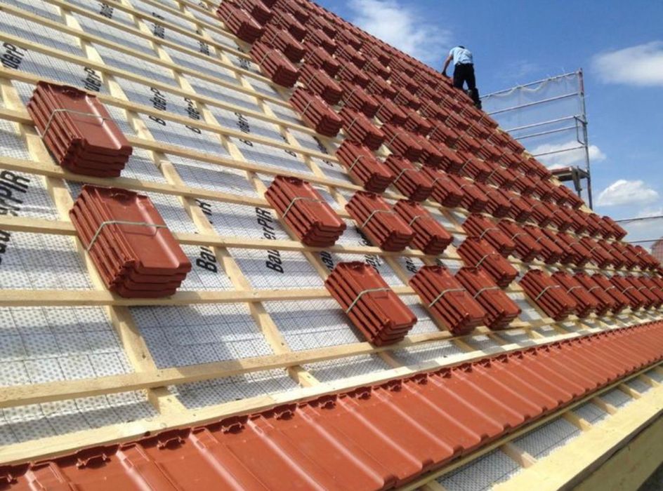 Executam Acoperisuri