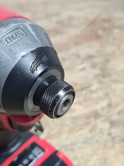 Impact pentru biti Milwaukee M18 FID2