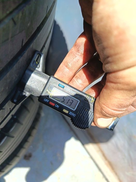Anvelope vara 255 35 19 pirelli runflat +5mm 2019 și 2021