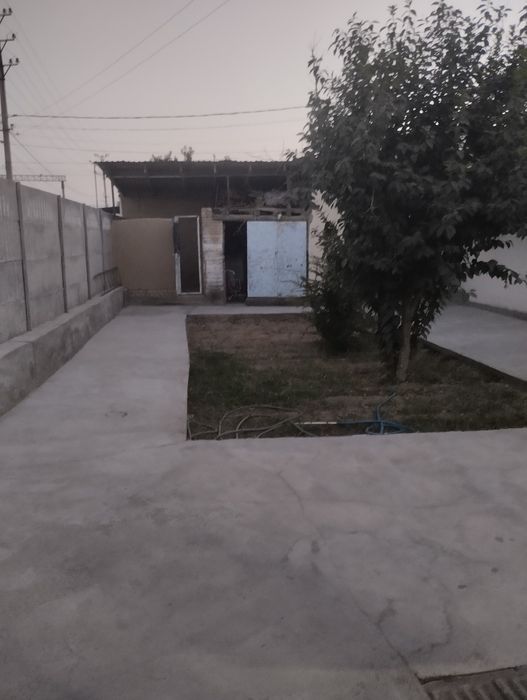 Uy sotiladi 4sotixdan ortiq