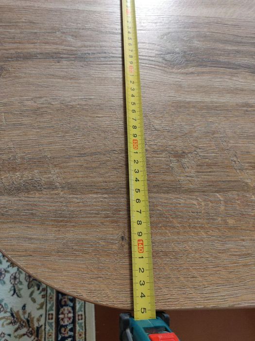 Стол для шитья  и работы