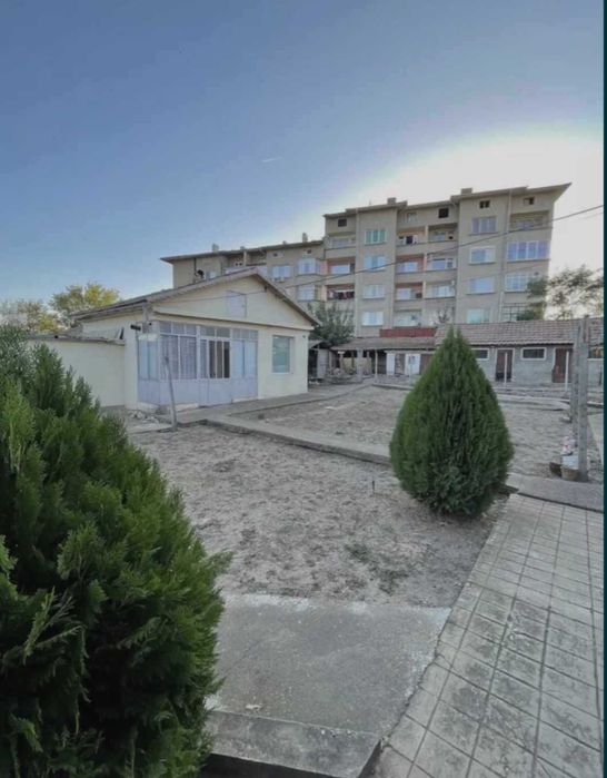 Къща в Полски Тръмбеш