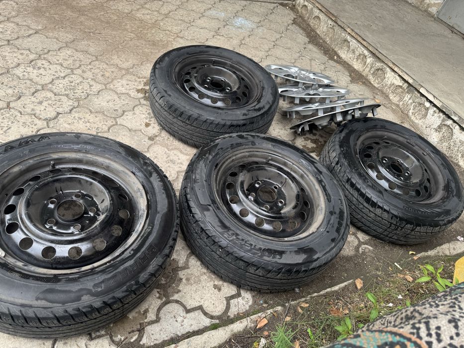 Комплект дисков с резиной R15