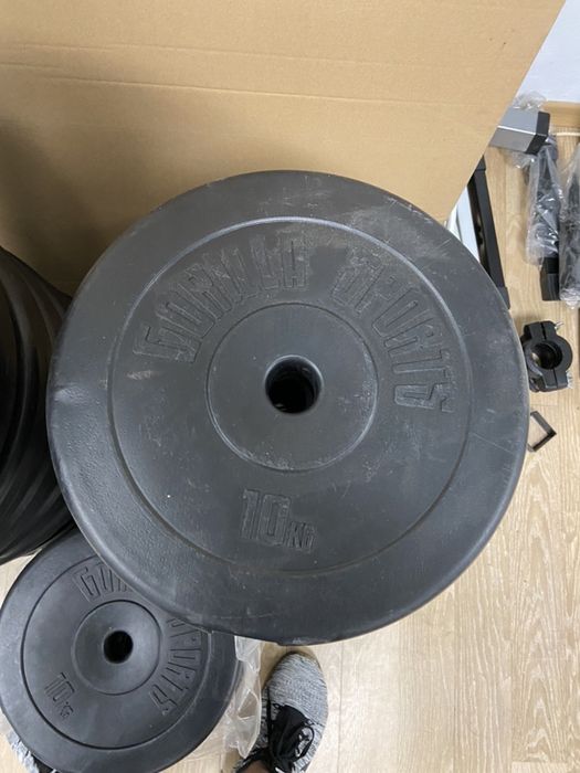 Discuri haltere gantere 10 kg noi made in germani 30 mm si 26 mm noi