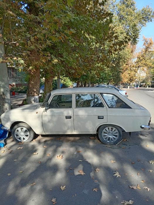 Продам ИЖ комби 412