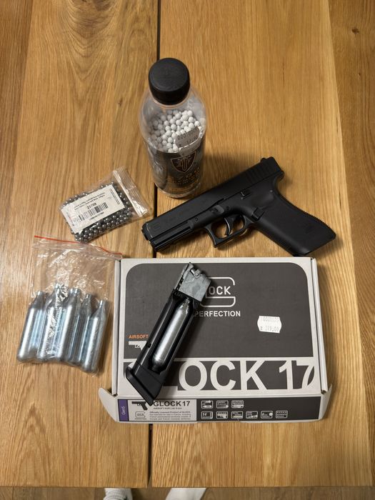 Glock 17 Airsoft 2J