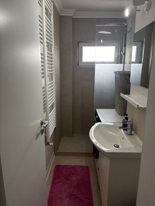Apartament de închiriat