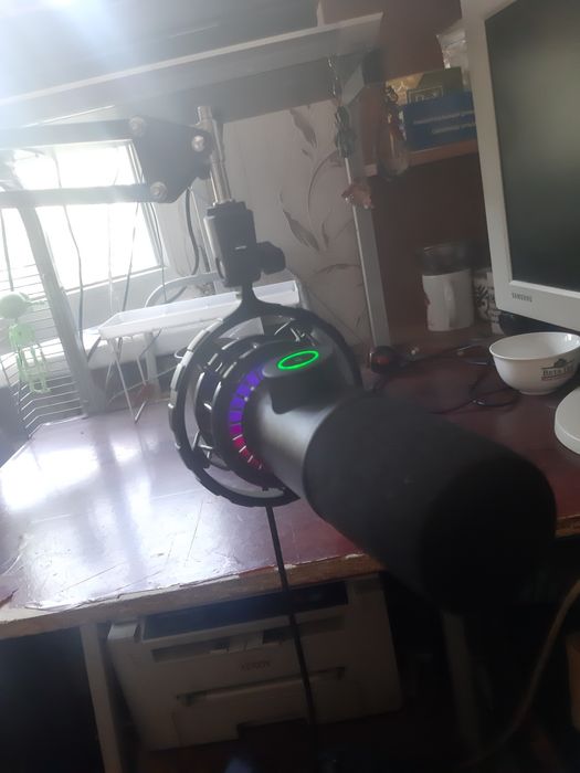 Динамический USB микрофон Fififne k658