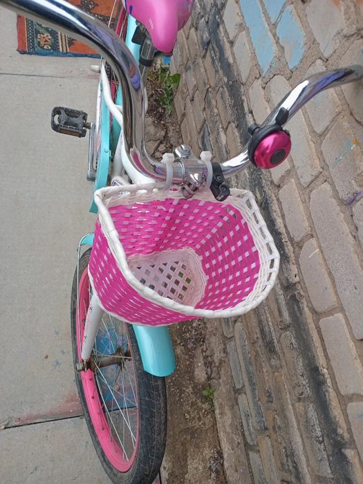 Продам   дёшево два одинаковых велосипеда