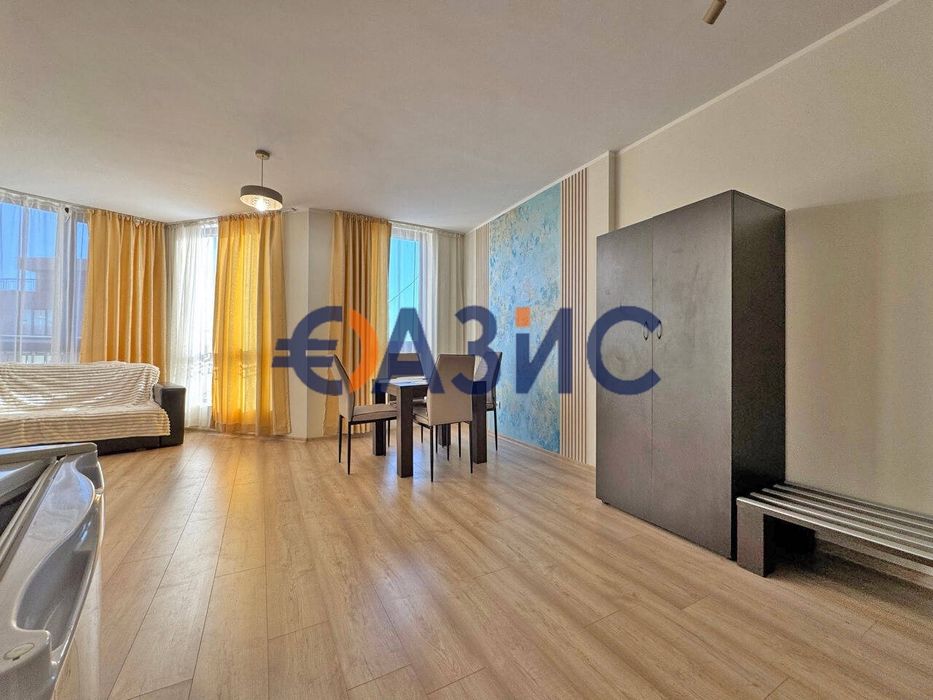 Продава се Двустаен апартамент в к.к. Слънчев бряг - 60 кв.м за 1309 €/кв.м - Снимка #6