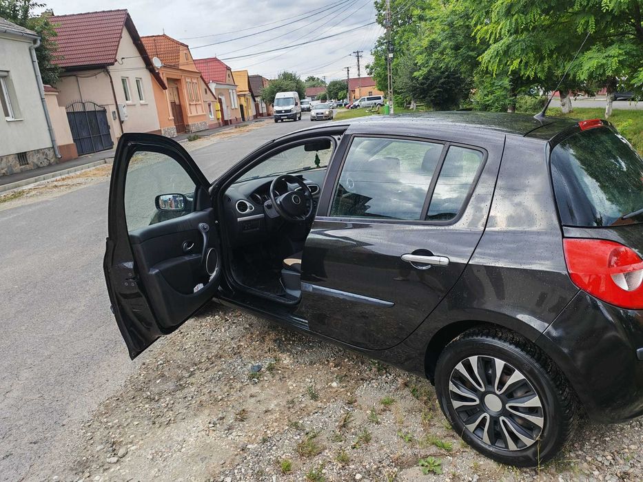 RENAULT Clio 2007 — imagine 5