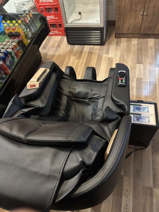 Продам массажный кресло