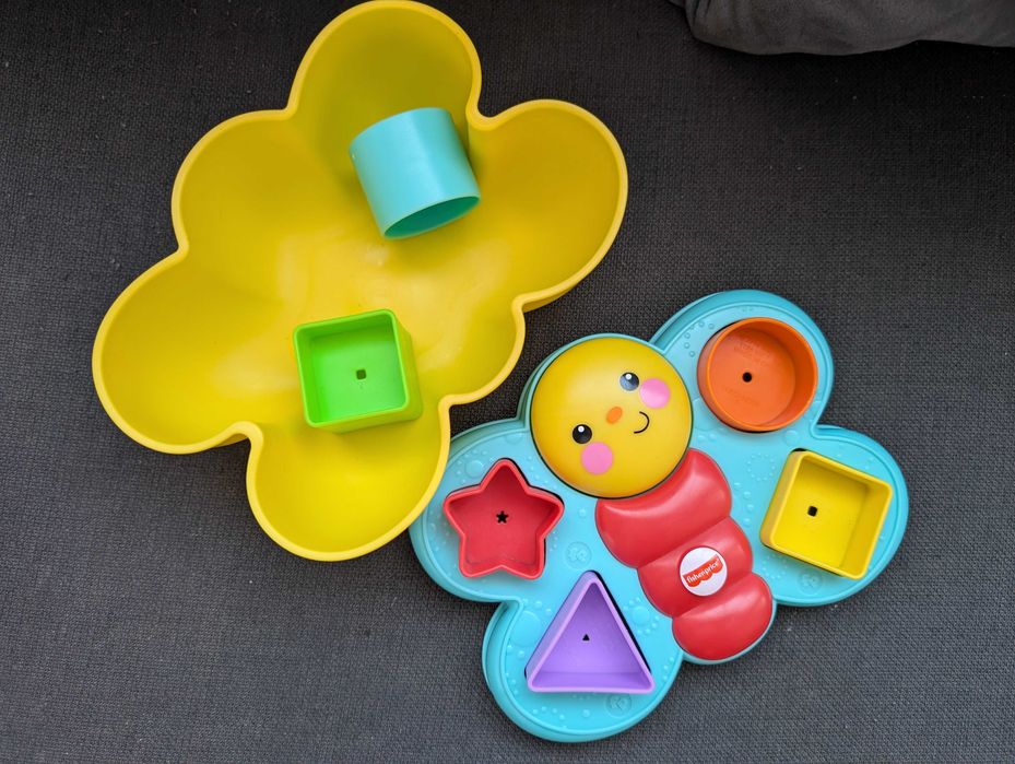 Fisher Price сортер с подарък играчка за бутане