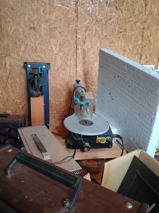 Aparate electronice de vanzare